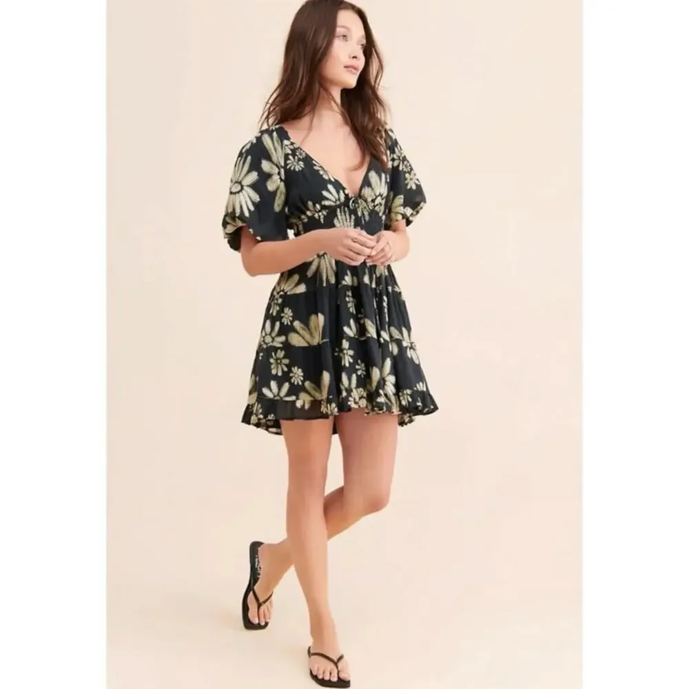 Free People Bohemian Floral Flutter Sleeve Perfect Day Printed Mini Dress Medium - Picture 8 of 16